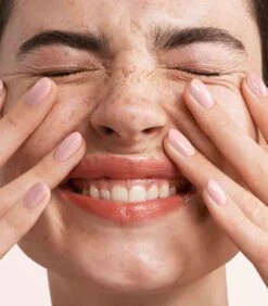 Pink Gellac - Ballerina Pink - Gellak - Vegan - Roze - Parel Finish - 15 Ml -Schoonheidsproducten Winkel 1050x1200 4