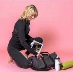 Melodii ML10X - Make Up Spiegel Met LED Verlichting - Scheerspiegel - 10x Vergroting - Met Tru-Daylight Verlichting - Voor Hem En Voor Haar -Schoonheidsproducten Winkel 1200x1189 1