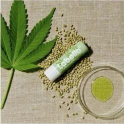 Labello Vegan Naturally Hennepzaadolie Lippenbalsem -Schoonheidsproducten Winkel 1200x1200 118