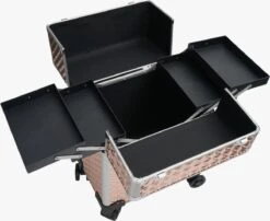 Koffer Gouden Kleur | Beautycase / Beautykoffer / Trolley Van Aluminium - 8 Wielen - Kapper Koffer - Tattoo Koffer - Nagel Koffer - Make-up Koffer -Schoonheidsproducten Winkel 1200x979